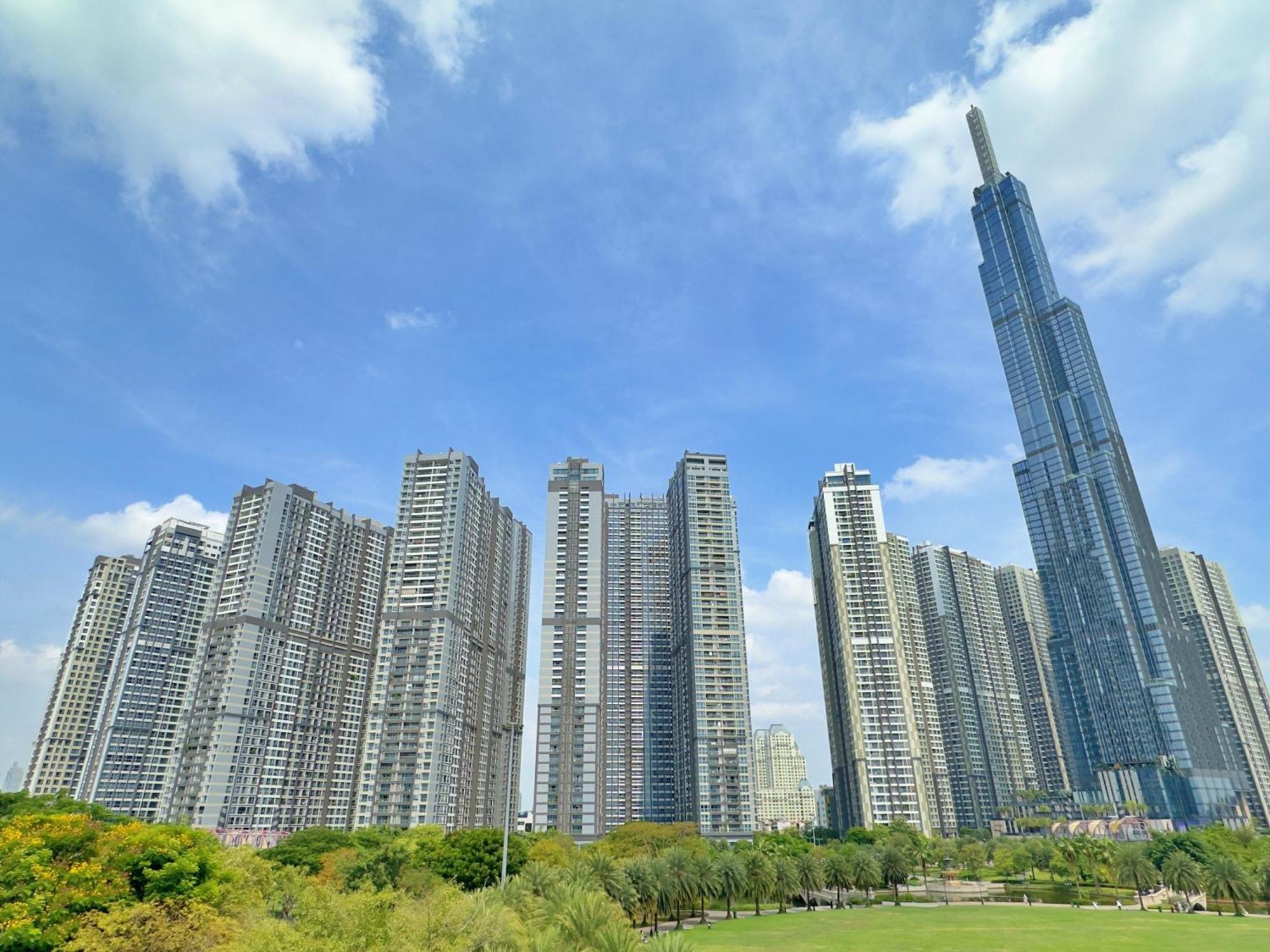Vinhomes Central Park - Serviced Apartments Rental Ltd مدينة هوشي منه المظهر الخارجي الصورة