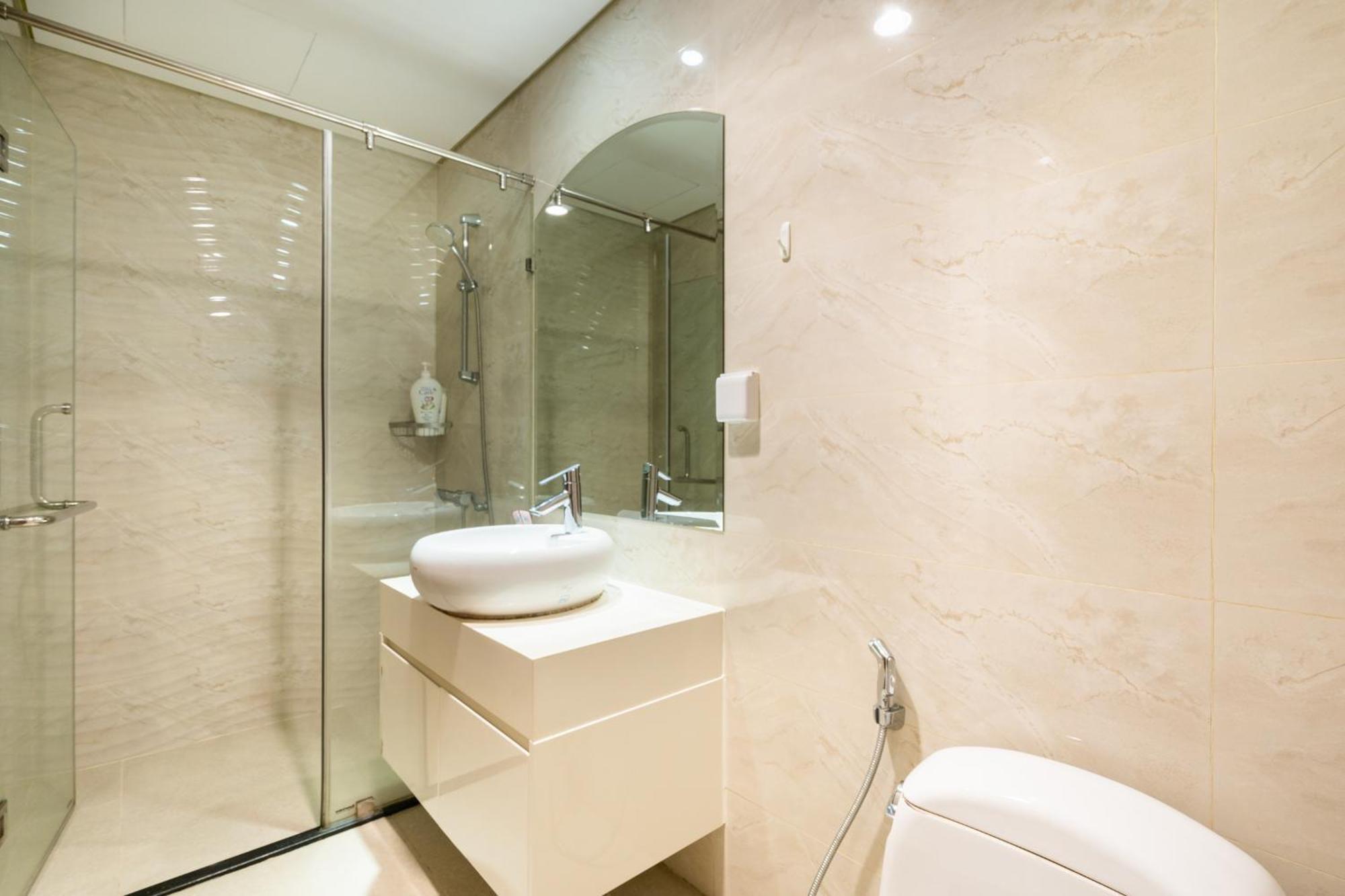 Vinhomes Central Park - Serviced Apartments Rental Ltd مدينة هوشي منه المظهر الخارجي الصورة