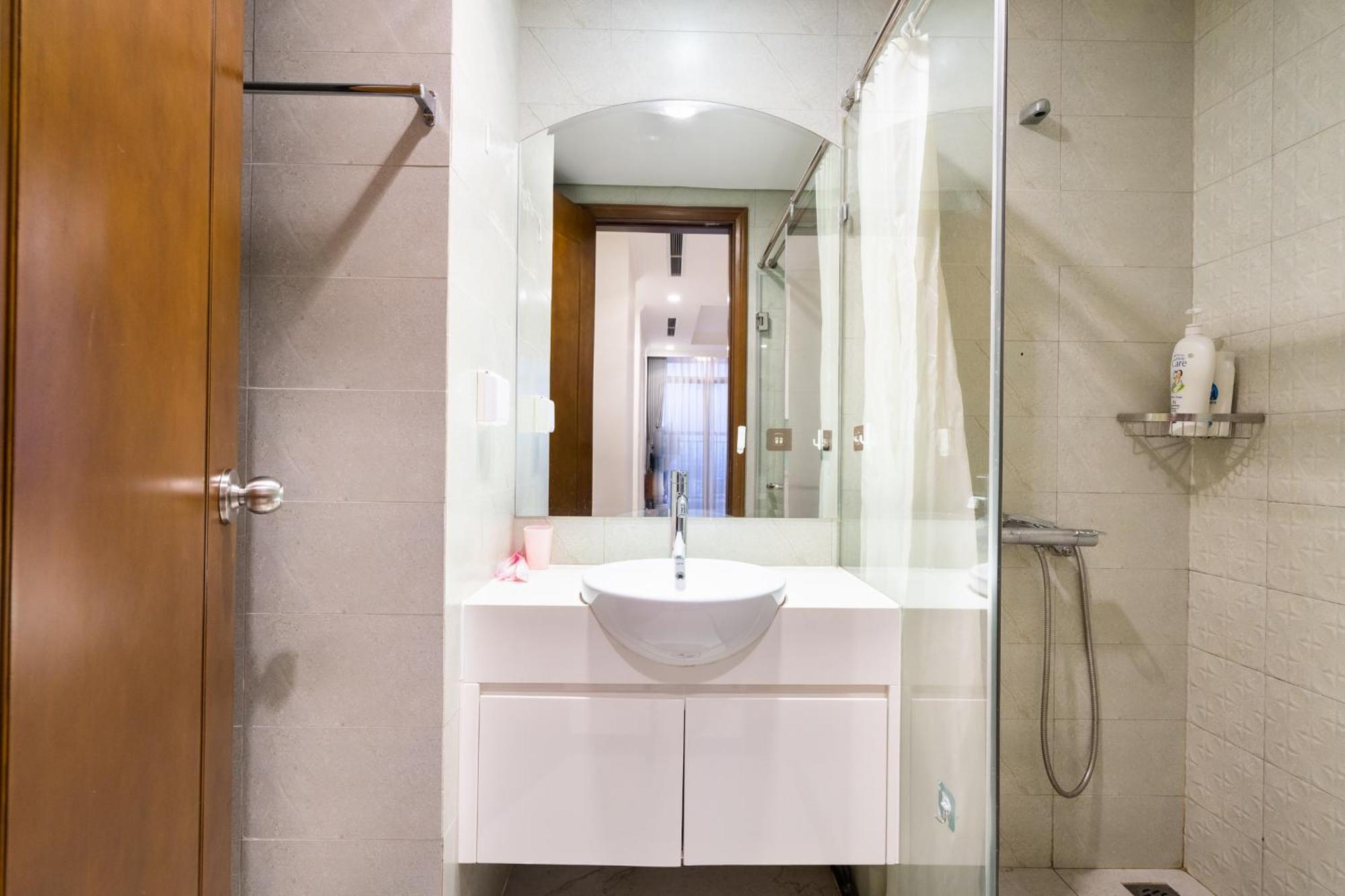 Vinhomes Central Park - Serviced Apartments Rental Ltd مدينة هوشي منه المظهر الخارجي الصورة